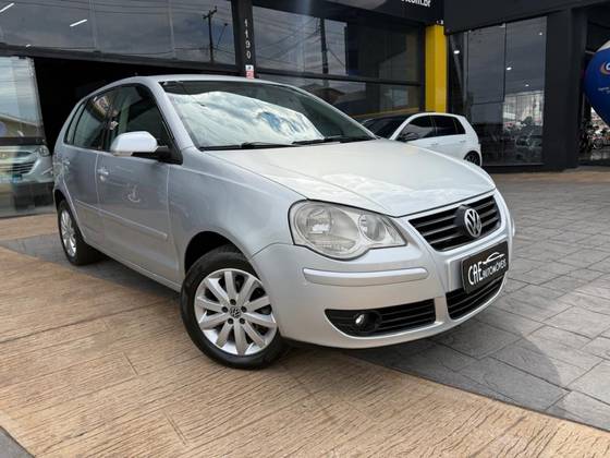 VOLKSWAGEN POLO 1.6 MI 8V FLEX 4P MANUAL